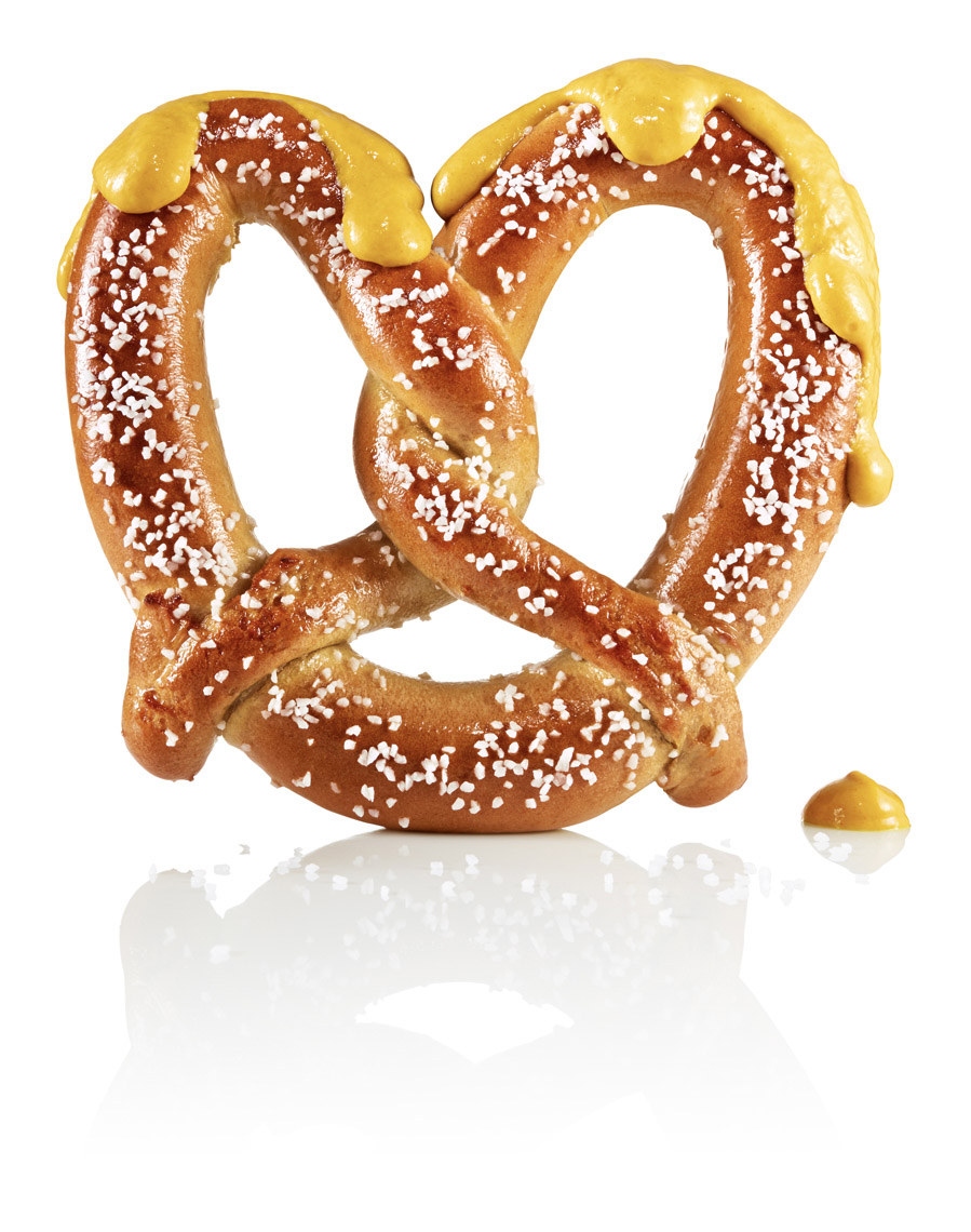 food stylist in San Fancisco - Pretzel with Mustard for 49ers Levi
