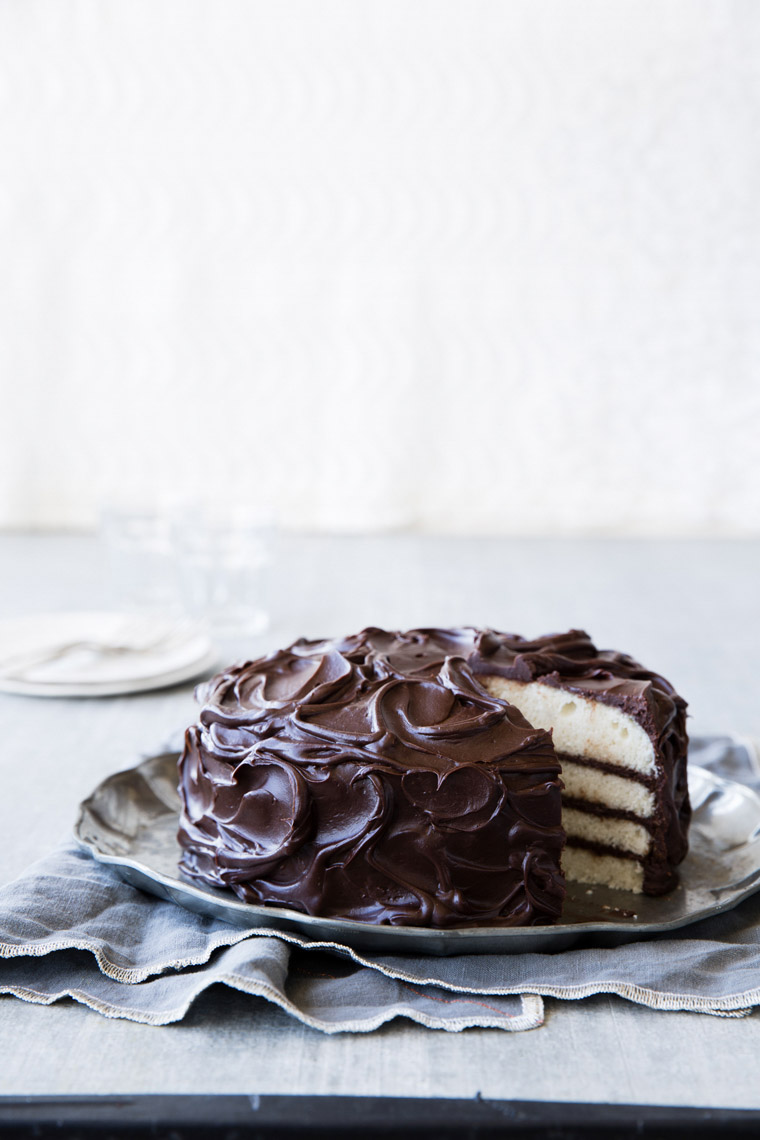 food stylist in San Francisco - Very vanilla cake with chocolate fudge frosting Let us All eat Cake cookbook - Catherine Ruehle author photographed by Erin Kunkel Photographer