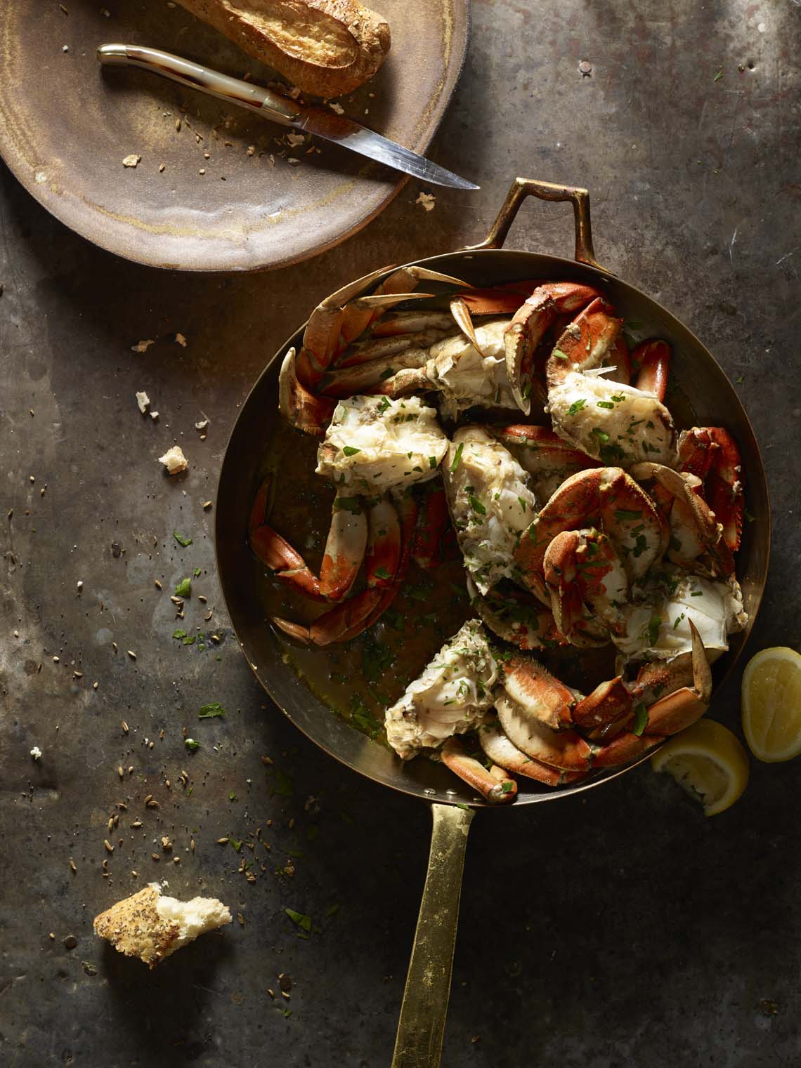 food stylist in San Francisco - Picture of Dungeness Crab with butter by Laurie Frankel Photography